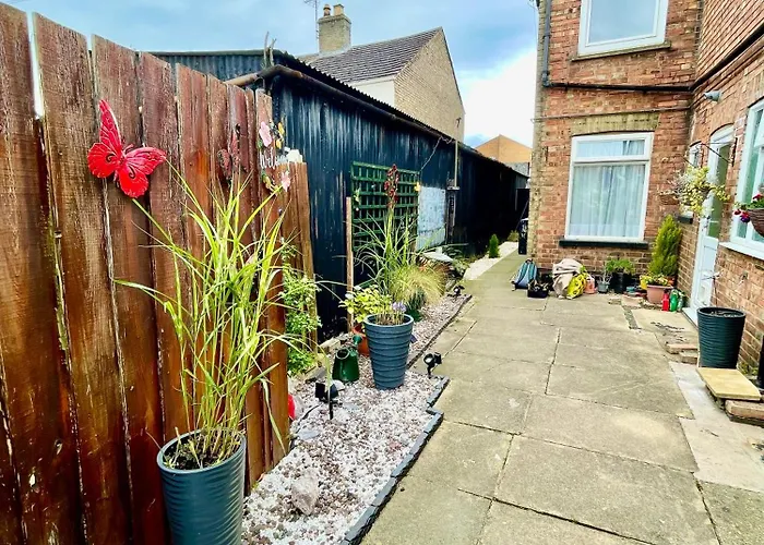 March-2Bed Apt - Family Friendly - Pet Friendly